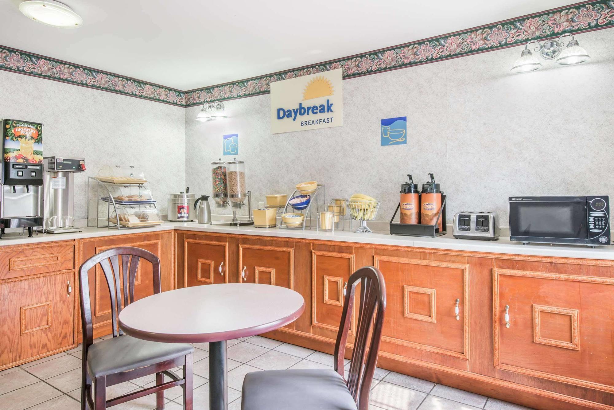 Days Inn By Wyndham Berlin Voorhees Kültér fotó